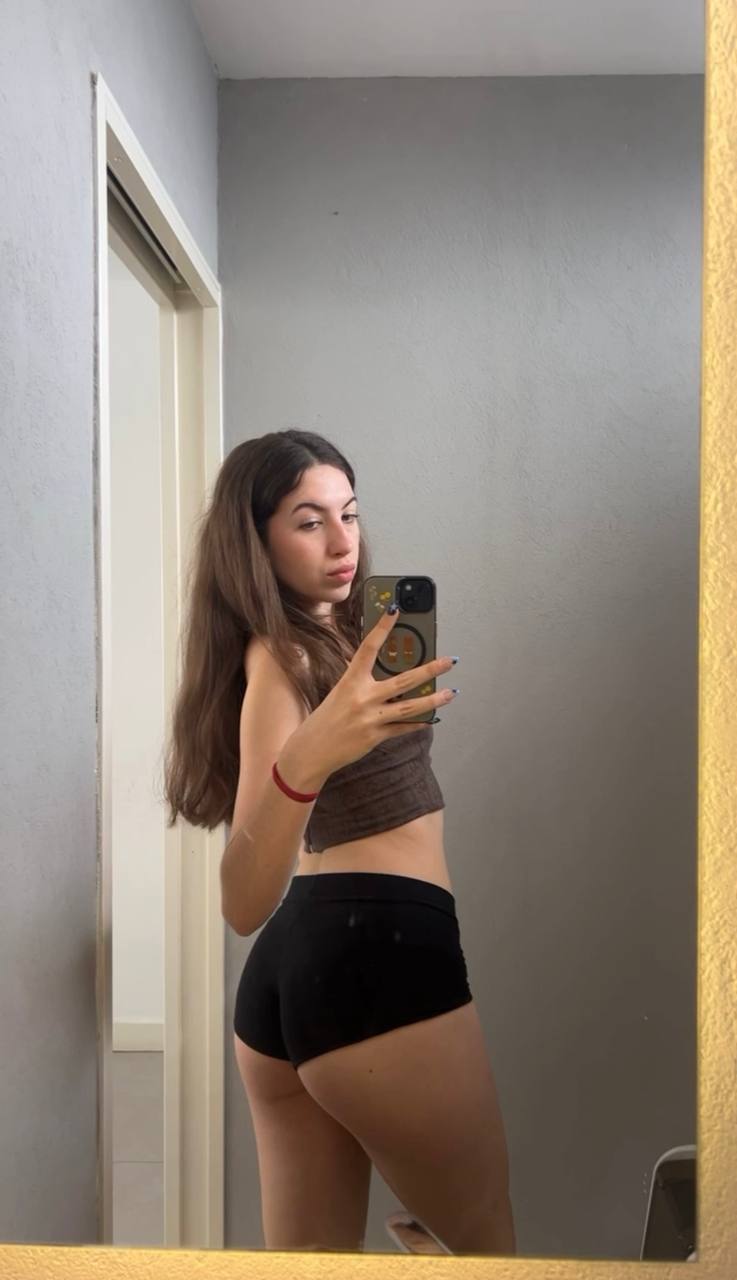 Amber in her underwear in Long Beach