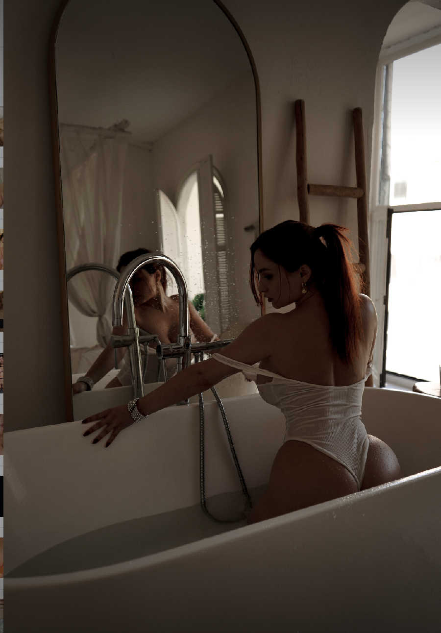 A playful frame from Miranda Faith nude — online in Long Beach