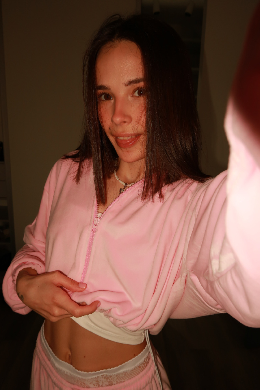 Tina brings the glow — live moments in Long Beach